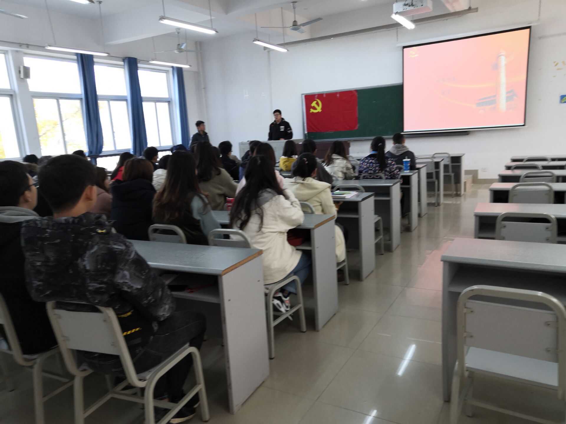 1C5627F9331E217916F989333B4681AF.jpg 1C5627F9331E217916F989333B4681AF.jpg