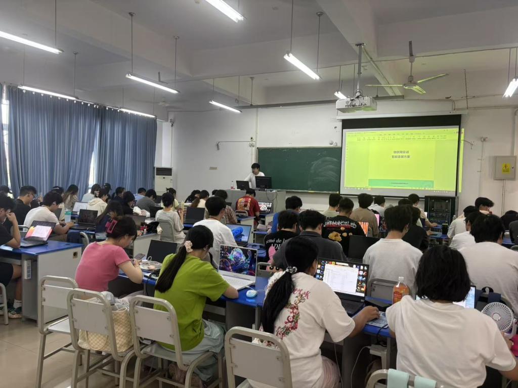 bc643fb2ee183cb4de01cdc385a8d1fe